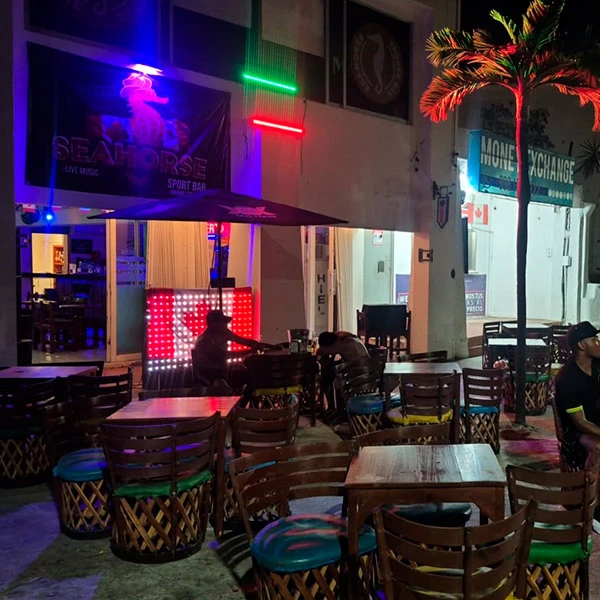Seahorse Cancun Sport Bar